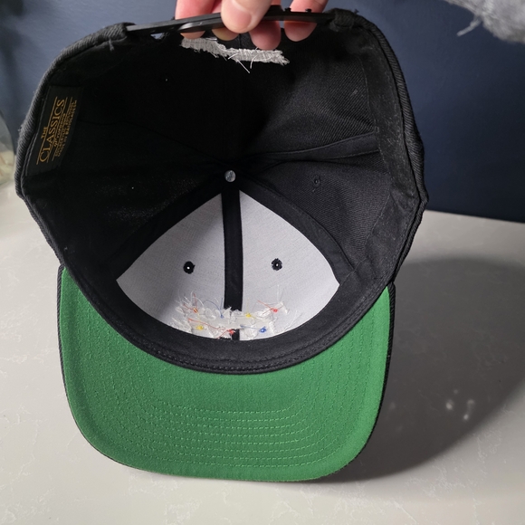 I Heart 90s Junk Oakes Garage Snapback Hat - Picture 4 of 4